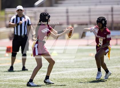 Thumbnail 2 in Oxnard vs. Westlake photogallery.