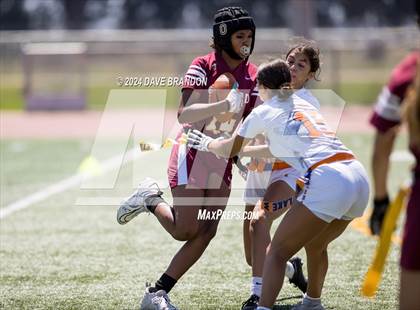 Thumbnail 1 in Oxnard vs. Westlake photogallery.