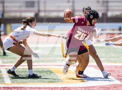 Thumbnail 1 in Oxnard vs. Westlake photogallery.
