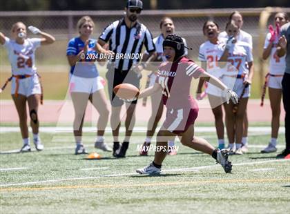 Thumbnail 1 in Oxnard vs. Westlake photogallery.