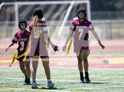 Thumbnail 2 in Oxnard vs. Westlake photogallery.