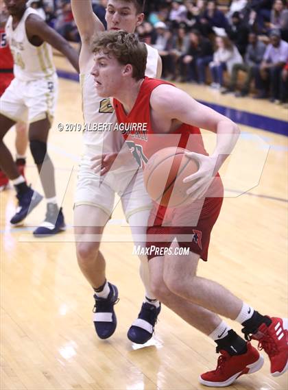 Thumbnail 2 in Roncalli vs. Decatur Central (IHSAA 4A 2nd Round Playoff) photogallery.