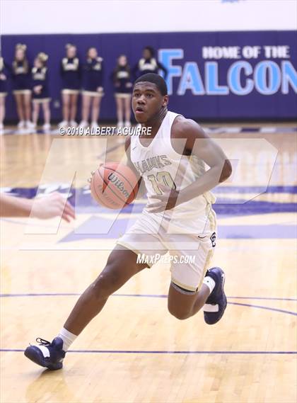 Thumbnail 3 in Roncalli vs. Decatur Central (IHSAA 4A 2nd Round Playoff) photogallery.