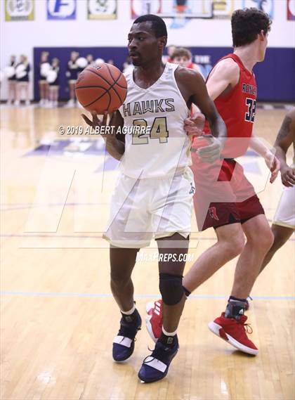 Thumbnail 3 in Roncalli vs. Decatur Central (IHSAA 4A 2nd Round Playoff) photogallery.