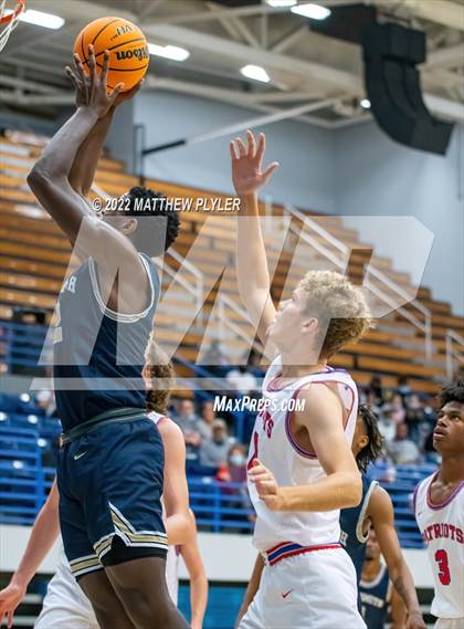 Thumbnail 2 in West Carteret vs. South View (Cumberland County Holiday Classic) photogallery.
