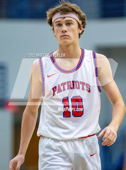 Thumbnail 3 in West Carteret vs. South View (Cumberland County Holiday Classic) photogallery.