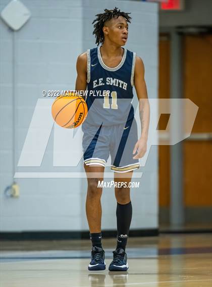 Thumbnail 2 in West Carteret vs. South View (Cumberland County Holiday Classic) photogallery.
