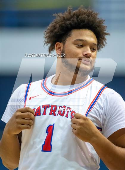 Thumbnail 2 in West Carteret vs. South View (Cumberland County Holiday Classic) photogallery.