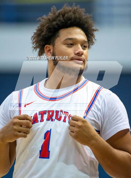 Thumbnail 1 in West Carteret vs. South View (Cumberland County Holiday Classic) photogallery.