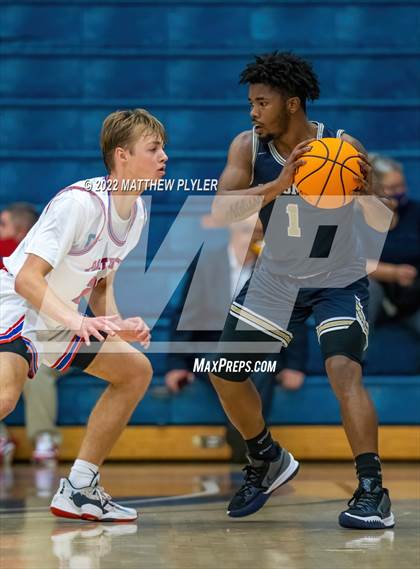 Thumbnail 2 in West Carteret vs. South View (Cumberland County Holiday Classic) photogallery.