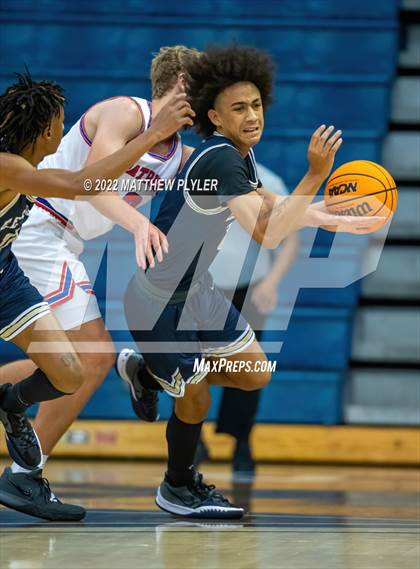 Thumbnail 2 in West Carteret vs. South View (Cumberland County Holiday Classic) photogallery.