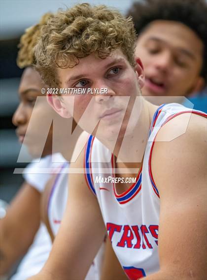 Thumbnail 1 in West Carteret vs. South View (Cumberland County Holiday Classic) photogallery.