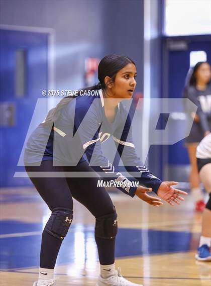 Thumbnail 2 in Whitney @ Vista Del Lago photogallery.