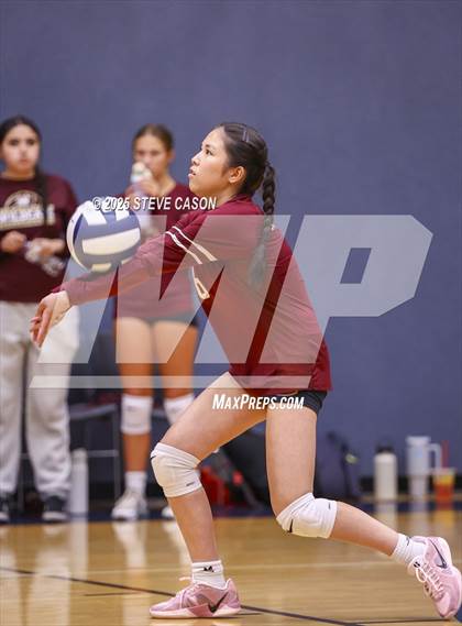 Thumbnail 2 in Whitney @ Vista Del Lago photogallery.