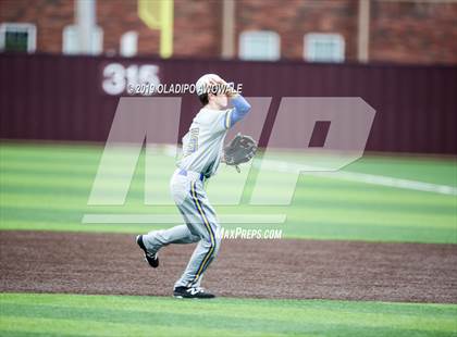 Thumbnail 2 in Sunnyvale vs. Aubrey (UIL 4A Area Playoff)  photogallery.