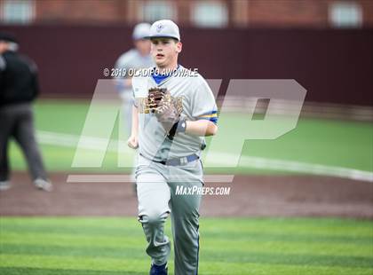 Thumbnail 3 in Sunnyvale vs. Aubrey (UIL 4A Area Playoff)  photogallery.