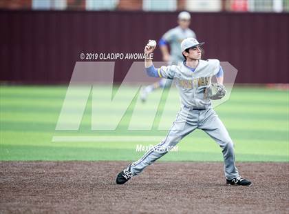 Thumbnail 2 in Sunnyvale vs. Aubrey (UIL 4A Area Playoff)  photogallery.