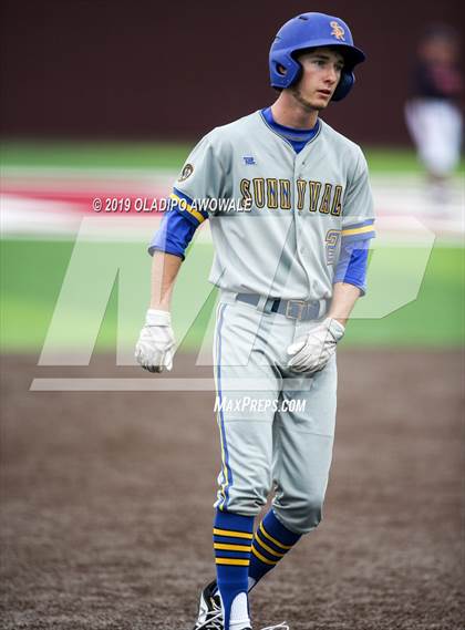 Thumbnail 2 in Sunnyvale vs. Aubrey (UIL 4A Area Playoff)  photogallery.