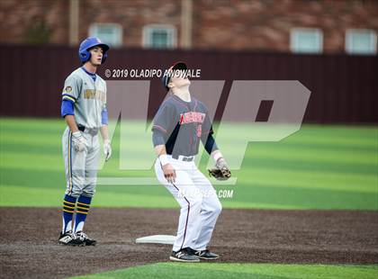 Thumbnail 3 in Sunnyvale vs. Aubrey (UIL 4A Area Playoff)  photogallery.