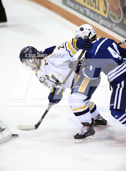 Thumbnail 1 in Victor vs. Pittsford photogallery.