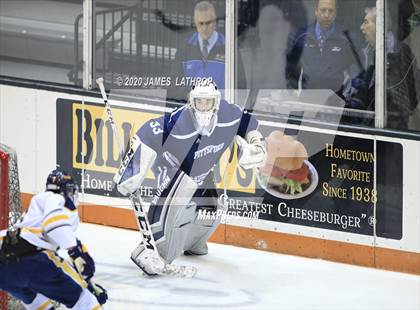Thumbnail 3 in Victor vs. Pittsford photogallery.