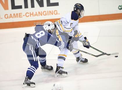 Thumbnail 2 in Victor vs. Pittsford photogallery.