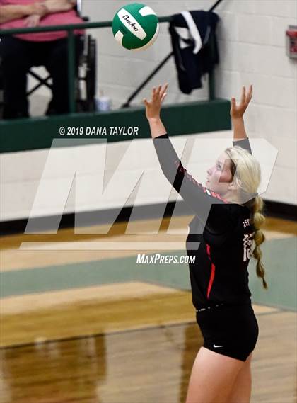 Thumbnail 2 in Tolar vs Eastland (Dublin Tournament) photogallery.