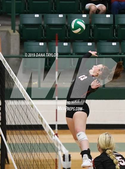 Thumbnail 3 in Tolar vs Eastland (Dublin Tournament) photogallery.