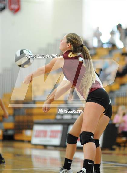 Thumbnail 3 in Oxnard vs. Carlsbad (HUDL SoCal Invite) photogallery.