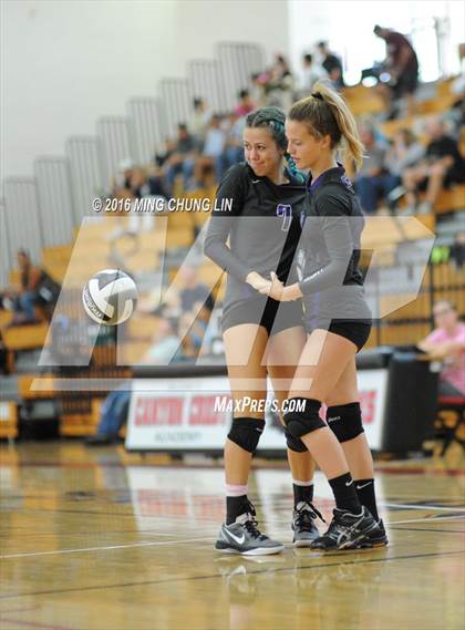 Thumbnail 3 in Oxnard vs. Carlsbad (HUDL SoCal Invite) photogallery.