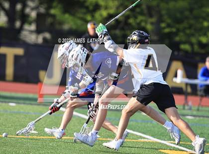 Thumbnail 2 in Fairport @ McQuaid Jesuit photogallery.