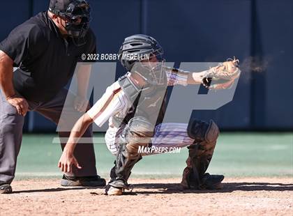 Thumbnail 1 in Sierra vs. Mendota photogallery.