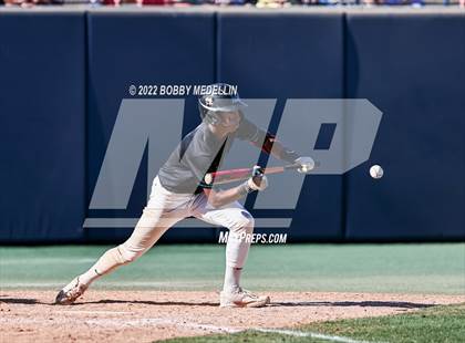 Thumbnail 2 in Sierra vs. Mendota photogallery.