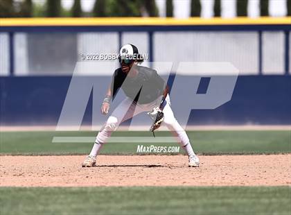 Thumbnail 3 in Sierra vs. Mendota photogallery.
