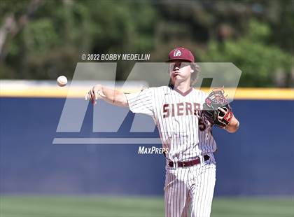 Thumbnail 3 in Sierra vs. Mendota photogallery.