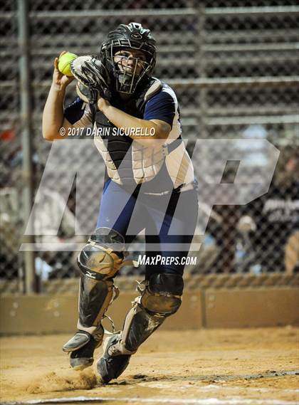 Thumbnail 3 in Perry vs. Pinnacle (AIA 6A 3rd Round) photogallery.