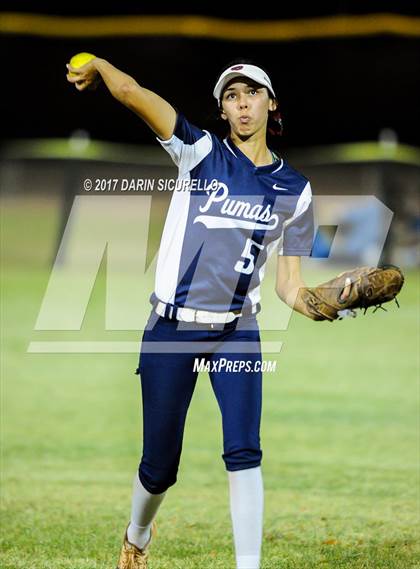 Thumbnail 2 in Perry vs. Pinnacle (AIA 6A 3rd Round) photogallery.