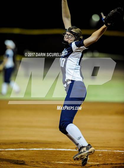 Thumbnail 3 in Perry vs. Pinnacle (AIA 6A 3rd Round) photogallery.