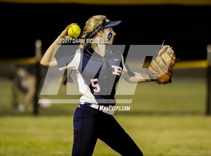 Thumbnail 2 in Perry vs. Pinnacle (AIA 6A 3rd Round) photogallery.