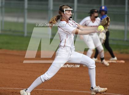 Thumbnail 1 in Dallas Samuell @ W.T. White (UIL Softball 5A Region II Bi-District) photogallery.