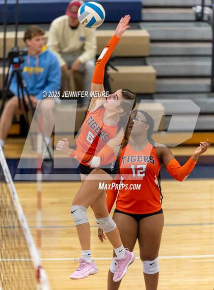Thumbnail 1 in Belleville @ Hartland photogallery.