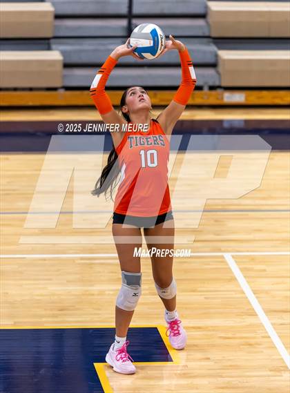 Thumbnail 2 in Belleville @ Hartland photogallery.