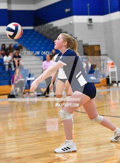 Thumbnail 3 in Coppell @ Flower Mound (B Teams) photogallery.