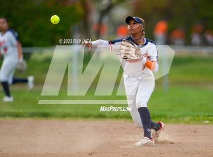 Thumbnail 3 in Monterey Trail @ Cosumnes Oaks photogallery.