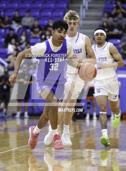 Thumbnail 3 in San Antonio Sports 1A-5A All-Star Game photogallery.