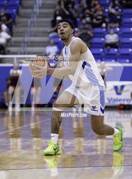 Thumbnail 2 in San Antonio Sports 1A-5A All-Star Game photogallery.