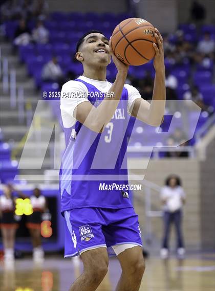 Thumbnail 1 in San Antonio Sports 1A-5A All-Star Game photogallery.