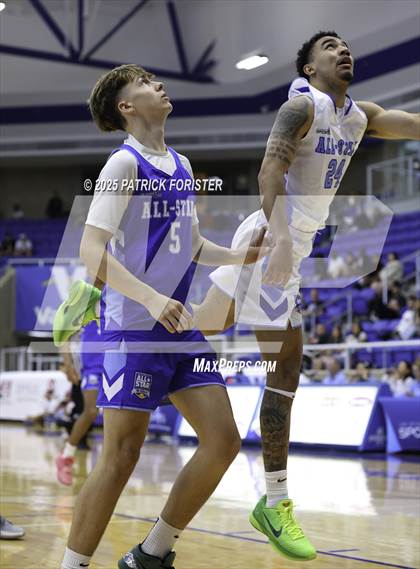 Thumbnail 3 in San Antonio Sports 1A-5A All-Star Game photogallery.