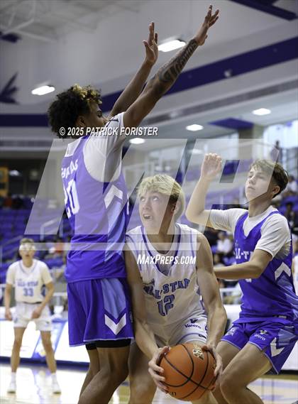 Thumbnail 2 in San Antonio Sports 1A-5A All-Star Game photogallery.