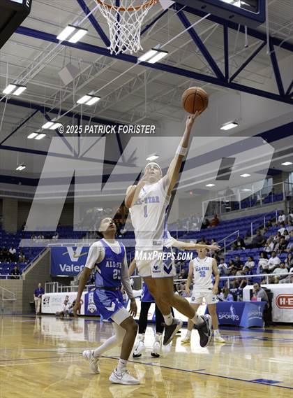 Thumbnail 1 in San Antonio Sports 1A-5A All-Star Game photogallery.